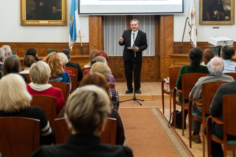 2025_12_12_szekszard eloadas_09.jpg